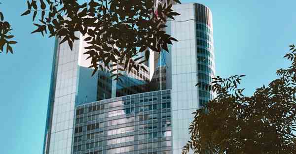 智能服务机器人的PEST分析