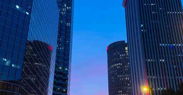 大数据包含设备数据的行业文章