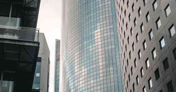 人工智能机器人过度开发，人工智能机器人最新进展